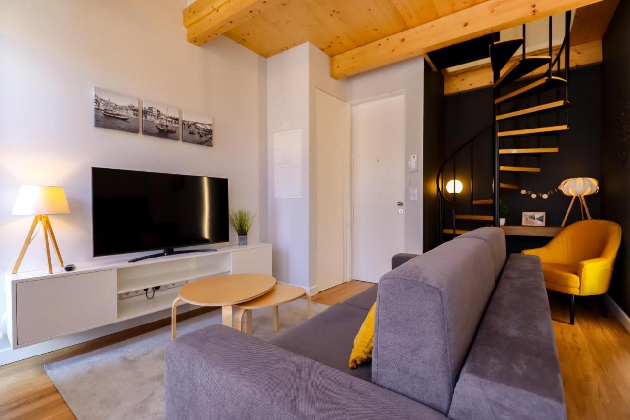 Coutinho Apartment - Modern Ap In The City Centre With Balcony Viana do Castelo Exterior photo